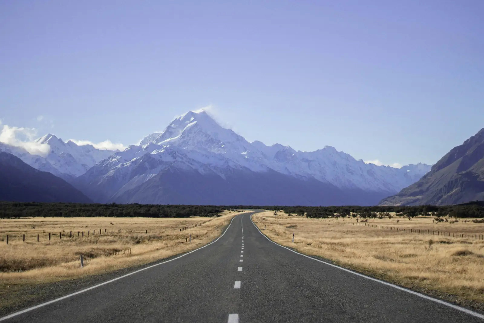 Road to Aoraki Mount Cook, New Zealand